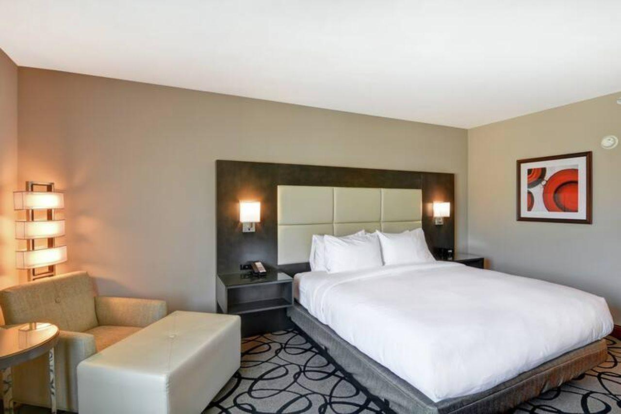 Doubletree By Hilton Hattiesburg, Ms Buitenkant foto
