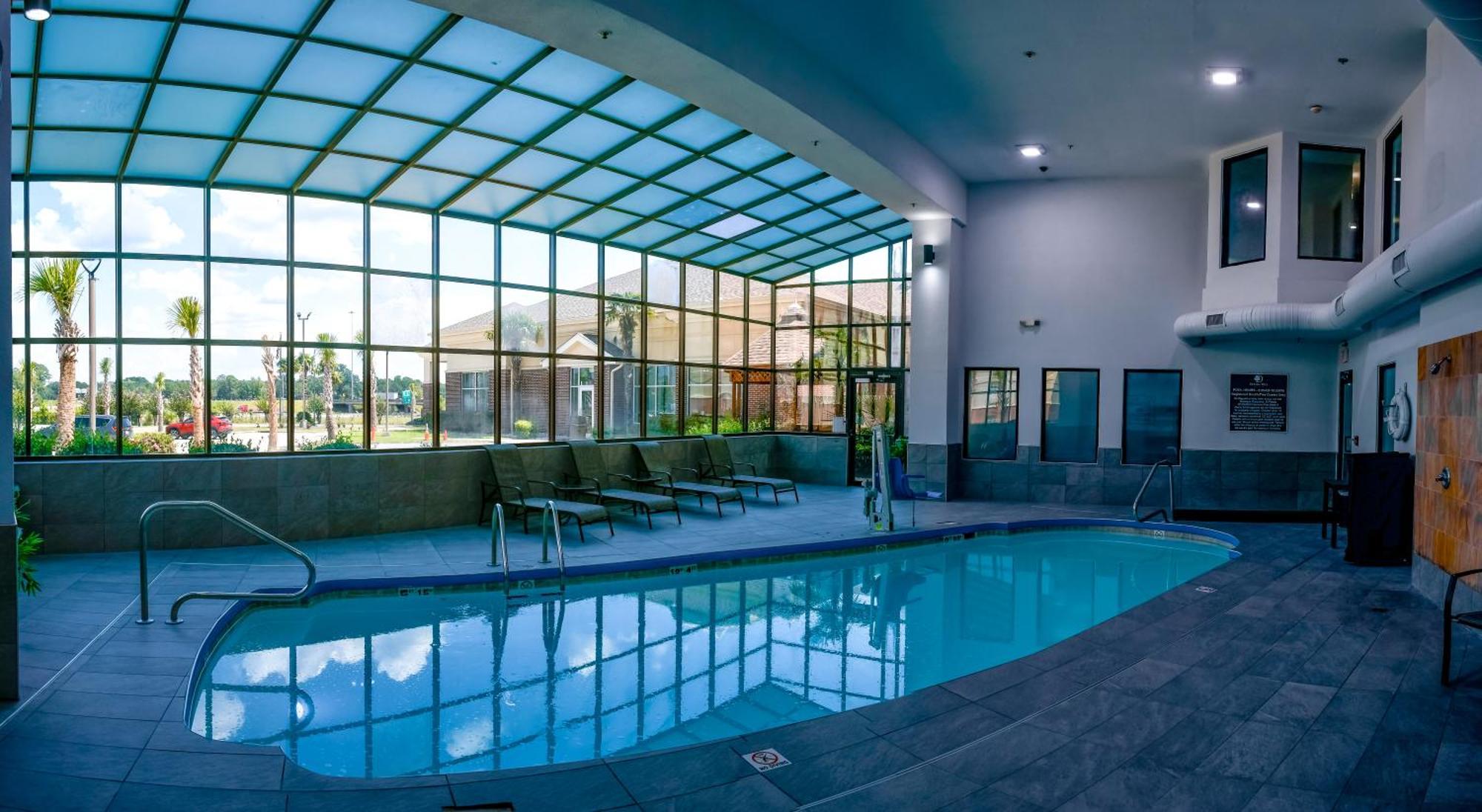 Doubletree By Hilton Hattiesburg, Ms Buitenkant foto