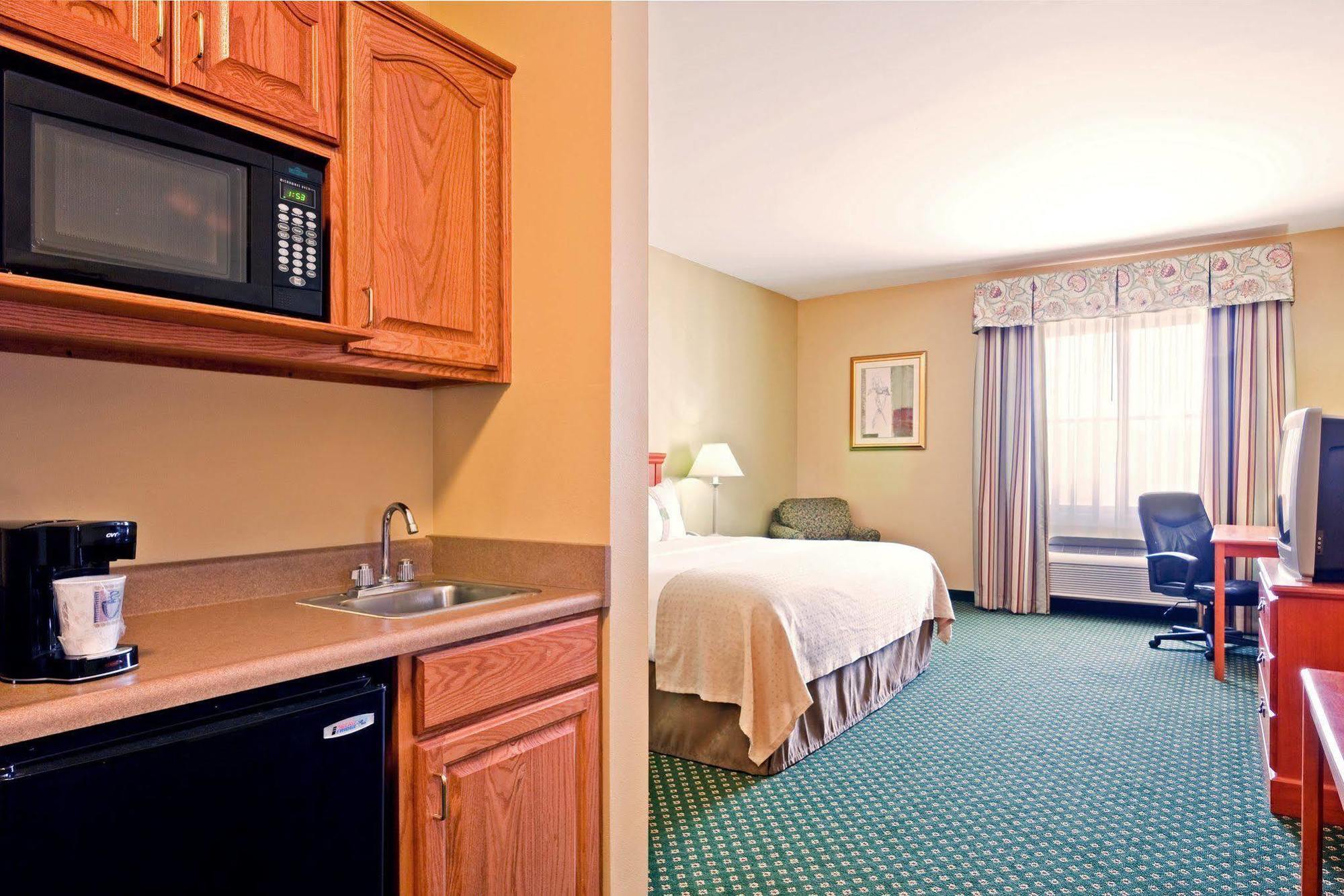 Doubletree By Hilton Hattiesburg, Ms Buitenkant foto