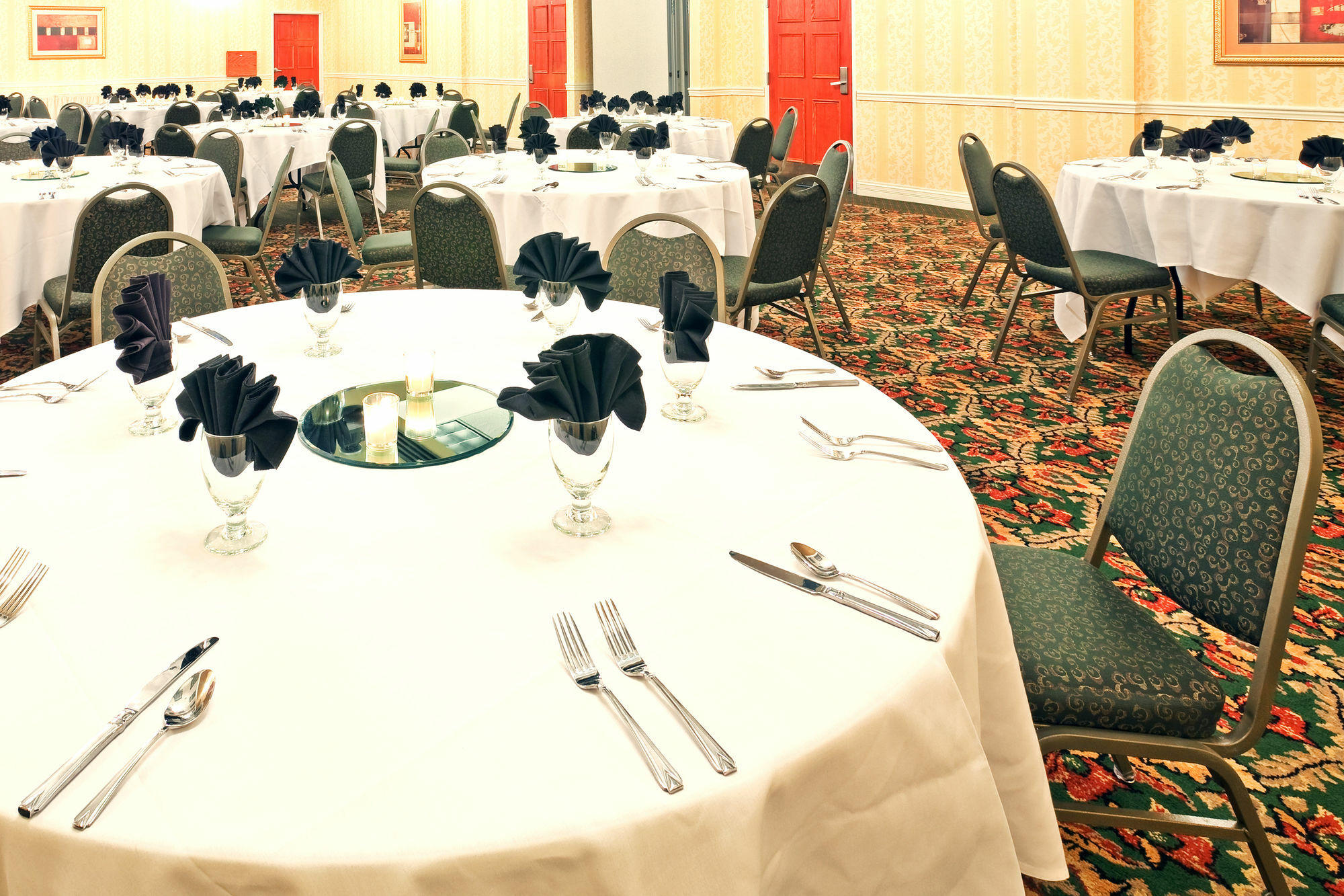 Doubletree By Hilton Hattiesburg, Ms Buitenkant foto